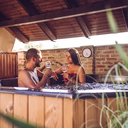 Apartment Lexi Private Hydromassage Hot Tub Balatonboglar