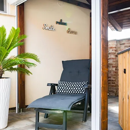 Lexi Private Hydromassage Hot Tub Διαμέρισμα Balatonboglár