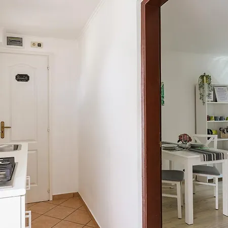 Lexi Private Hydromassage Hot Tub * Balatonboglár