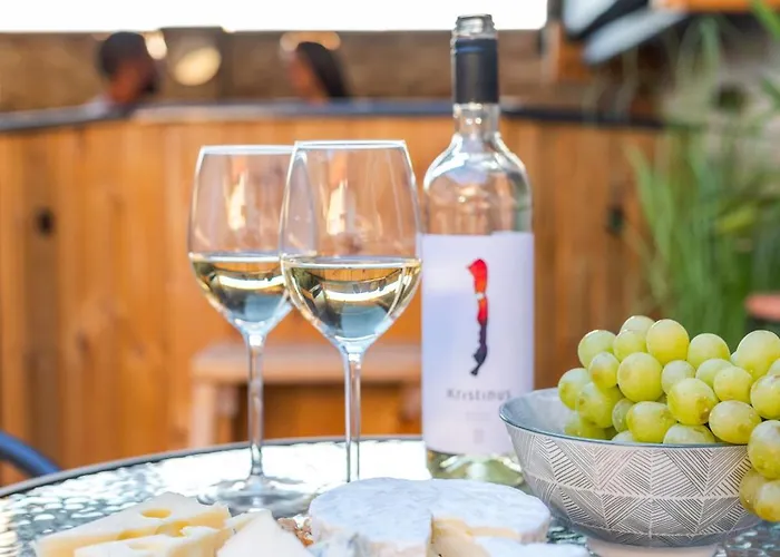 Lexi Private Hydromassage Hot Tub