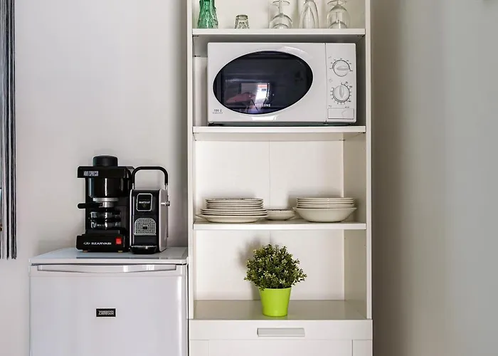 Lexi Private Hydromassage Hot Tub *